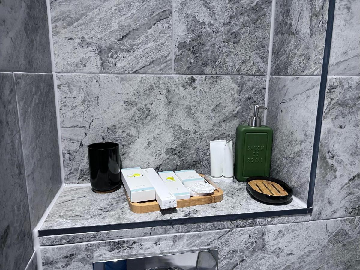 Bed and Breakfast Number 25 Хорли Экстерьер фото