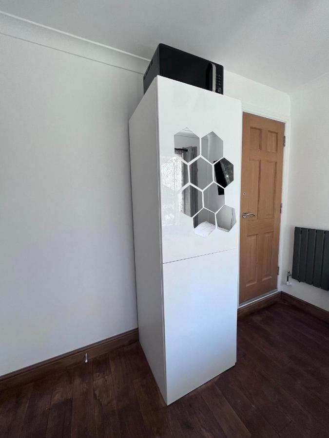Bed and Breakfast Number 25 Хорли Экстерьер фото